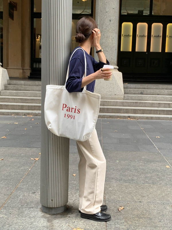 Canvas shopping tote